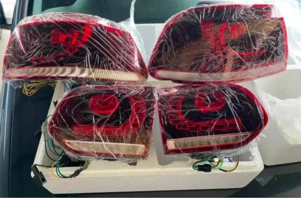 MK6 R tail light