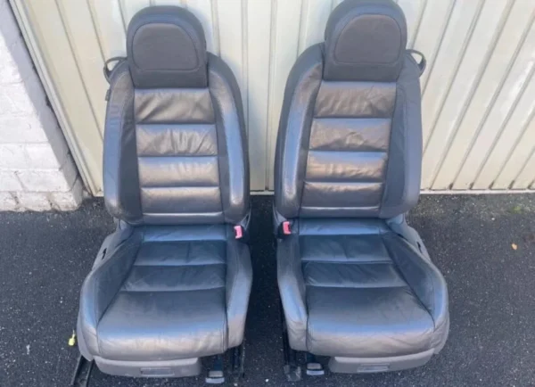 Used Volkswagen Golf 5 GTI with leather interior